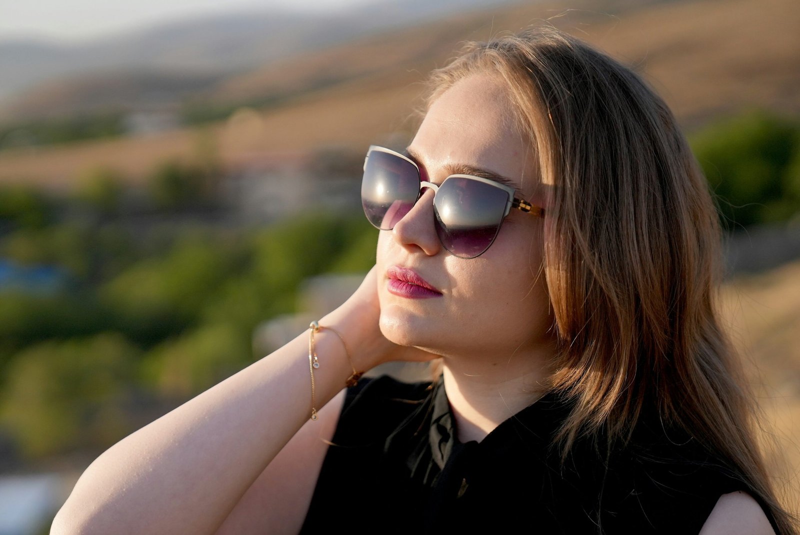 rafiee artist a3l8m4v9 c unsplash